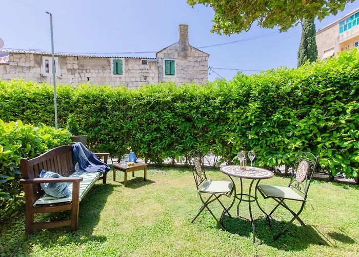 Jes Old Town Luxury Apartman