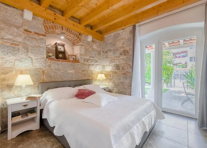 Jes Old Town Luxury Apartman Split