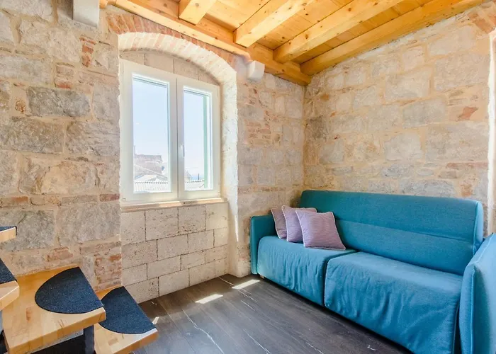 Jes Old Town Luxury Apartman