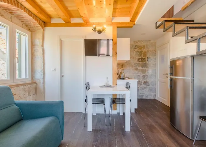 Jes Old Town Luxury *